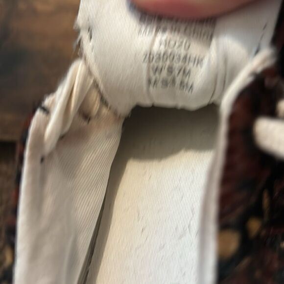 Sidewalk Low-Top Sneakers in Painted Leopard Colorblock Calf Hair Size 7 - Picture 5 of 9